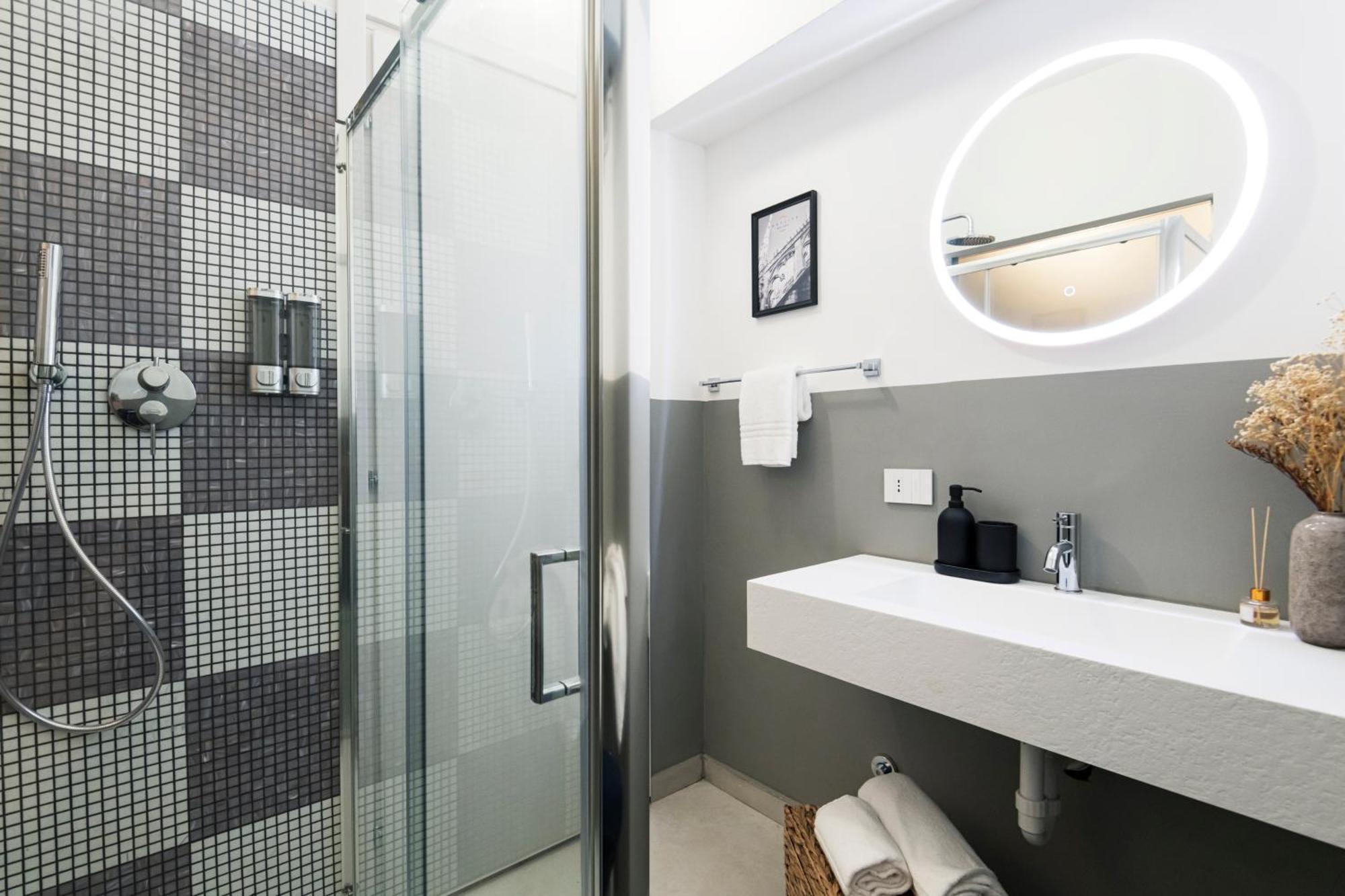 Easylife - Suite In Centrale มิลาน ภายนอก รูปภาพ
